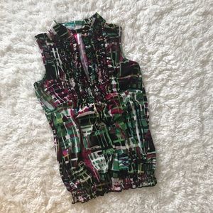 Sleeveless ruffle top